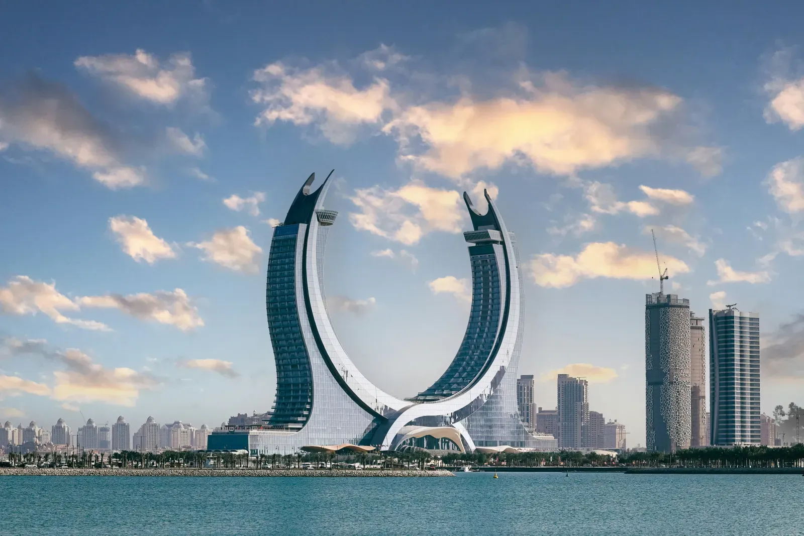 Stadtansicht von Doha – Symbolbild für Auslandsumzüge
