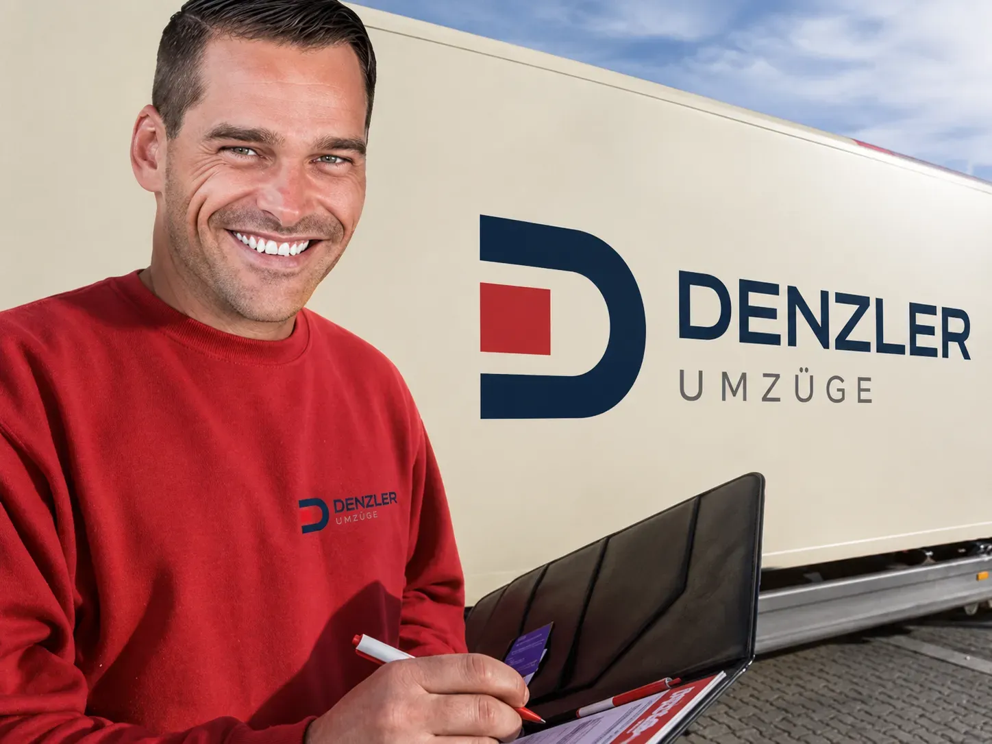 Ansprechperson vor einem Umzugsfahrzeug – Symbolbild