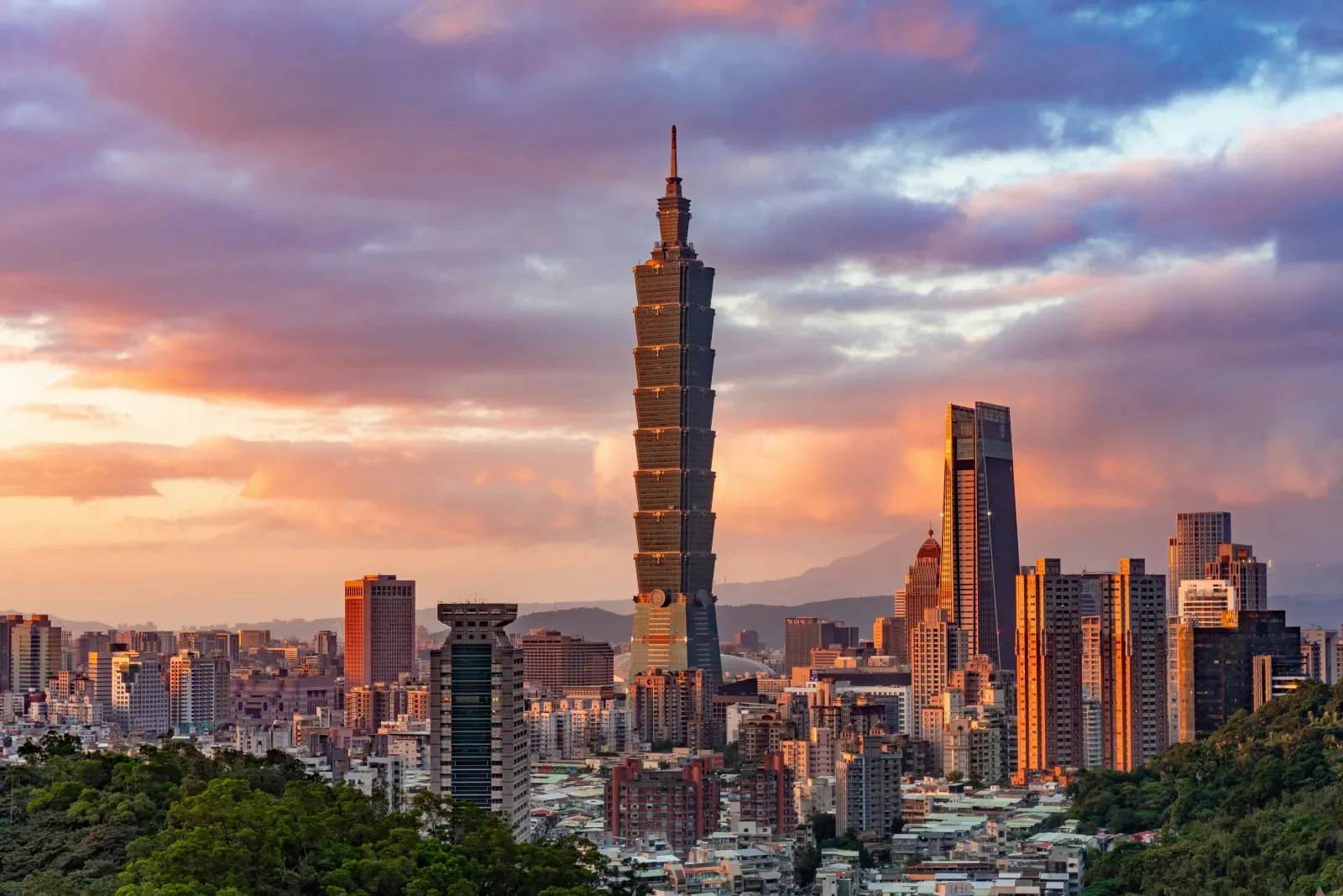 Stadtansicht von Taipei – Symbolbild für Auslandsumzüge
